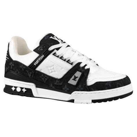 chaussures pour homme louis vuitton|Louis Vuitton men's sneakers.